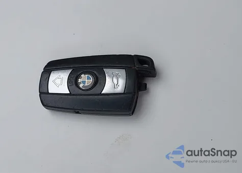 2011 BMW 328I xDrive из США, поврежденный, VIN WBAPK5G58BNN24409